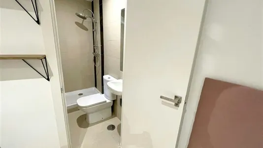 Rooms in Madrid Tetuán - photo 8