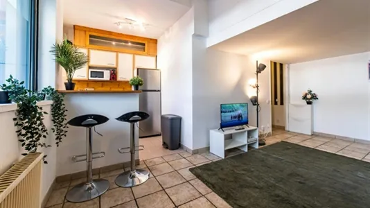 Apartments in Nanterre - photo 7