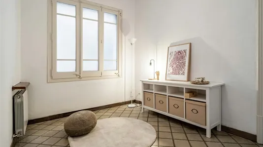 Rooms in Barcelona Ciutat Vella - photo 8