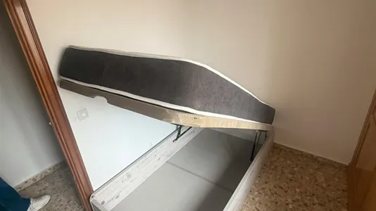 Rooms in Madrid Moncloa-Aravaca - photo 5