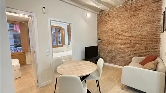 Apartments in Barcelona Ciutat Vella - photo 2