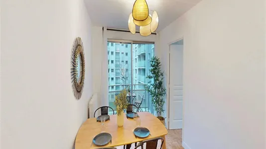 Rooms in Paris 19ème arrondissement - photo 9