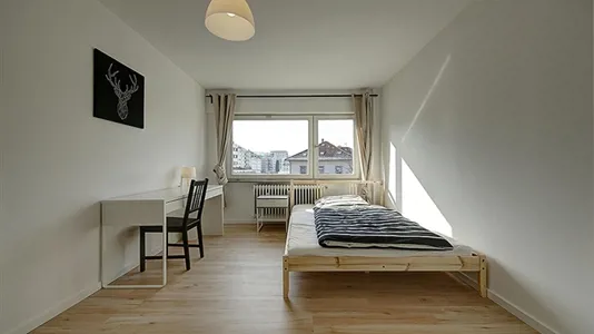 Rooms in Stuttgart-Mitte - photo 1