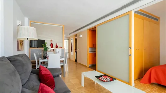 Apartments in Madrid Centro - photo 2