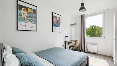 Room for rent in Pontoise, Île-de-France