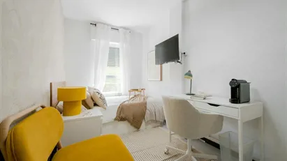 Room for rent in Madrid Fuencarral-El Pardo, Madrid