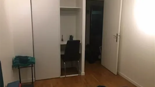 Rooms in Saint-Denis - photo 10