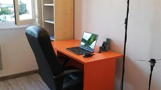 Rooms in Saint-Julien-en-Genevois - photo 4