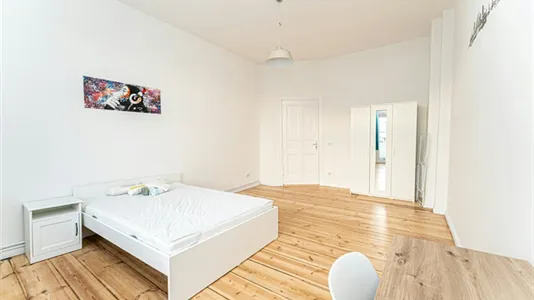 Rooms in Berlin Friedrichshain-Kreuzberg - photo 4