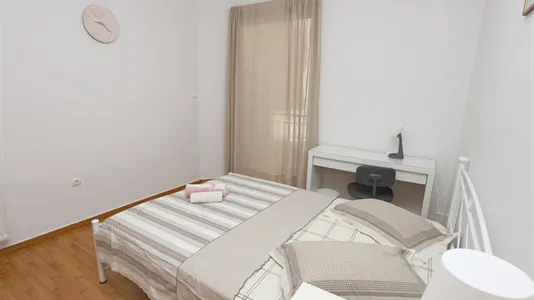Rooms in Piraeus - photo 5