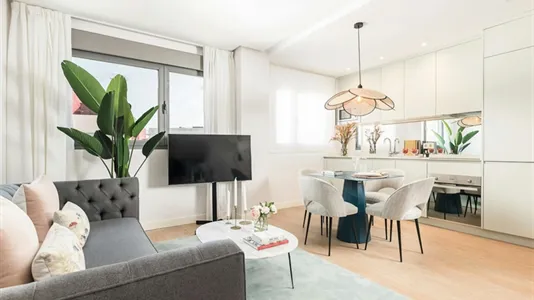 Apartments in El Encinar de los Reyes - photo 6