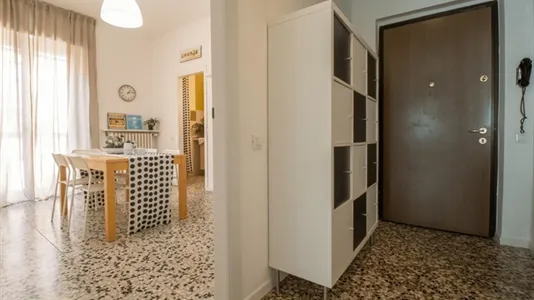 Rooms in Pavia - photo 10