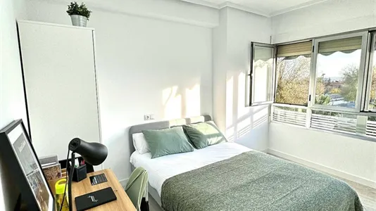 Rooms in Getafe - photo 2