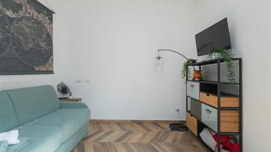 Apartments in Milano Zona 4 - Vittoria, Forlanini - photo 7