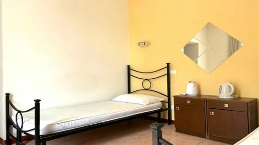 Rooms in Roma Municipio XI – Arvalia/Portuense - photo 3