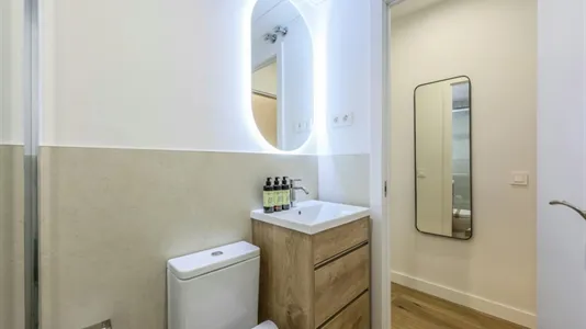 Apartments in Madrid Centro - photo 10