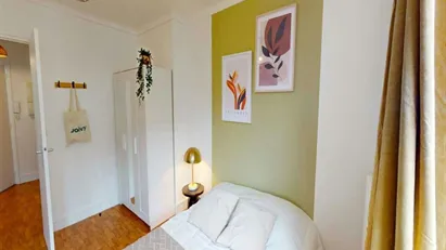 Room for rent in Paris 17ème arrondissement, Paris
