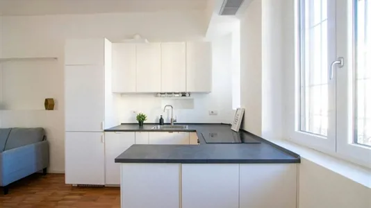 Apartments in Milano Zona 5 - Vigentino, Chiaravalle, Gratosoglio - photo 3