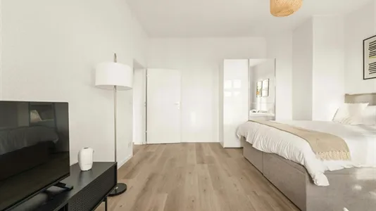 Apartments in Berlin Lichtenberg - photo 10