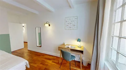 Room for rent in Paris 17ème arrondissement, Paris