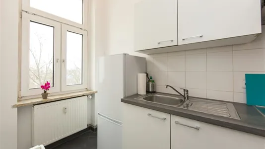 Rooms in Berlin Charlottenburg-Wilmersdorf - photo 7