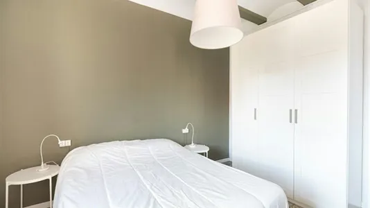 Apartments in Barcelona Eixample - photo 10