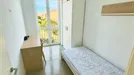 Room for rent, Barcelona Ciutat Vella, Barcelona, &lt;span class=&quot;blurred street&quot; onclick=&quot;ProcessAdRequest(12559484)&quot;&gt;&lt;span class=&quot;hint&quot;&gt;See streetname&lt;/span&gt;[xxxxxxxxxxxxx]&lt;/span&gt;
