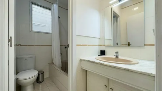 Rooms in Barcelona Eixample - photo 3