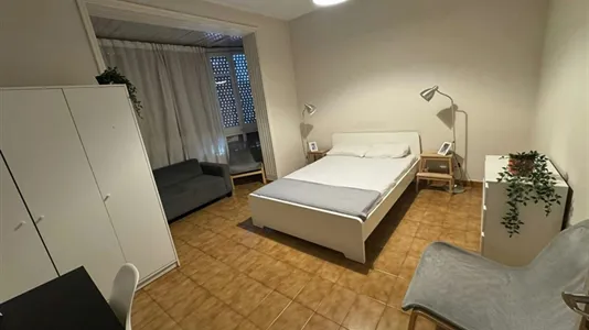 Rooms in Barcelona Eixample - photo 4