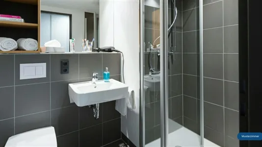 Apartments in Frankfurt Süd - photo 4