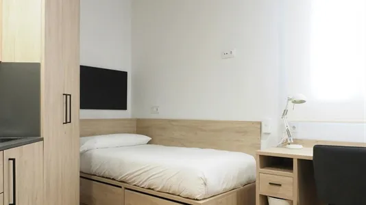 Apartments in Bilbao - photo 4