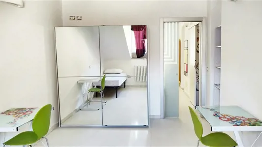 Apartments in Turin - photo 2