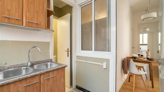 Rooms in Barcelona Sant Martí - photo 10