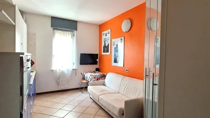 Apartment for rent in Milano Zona 5 - Vigentino, Chiaravalle, Gratosoglio, Milan