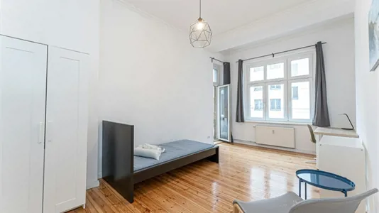 Rooms in Berlin Friedrichshain-Kreuzberg - photo 1