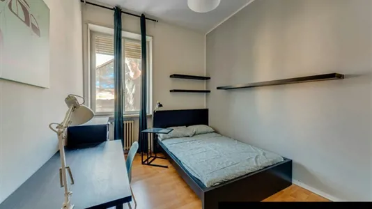 Rooms in Milano Zona 2 - Stazione Centrale, Gorla, Turro, Greco, Crescenzago - photo 1