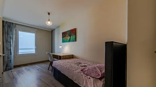 Apartments in Nanterre - photo 9