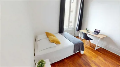 Room for rent in Lyon, Auvergne-Rhône-Alpes