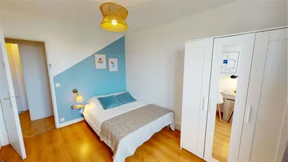 Room for rent in Nanterre, Île-de-France