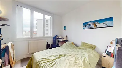 Room for rent in Grenoble, Auvergne-Rhône-Alpes