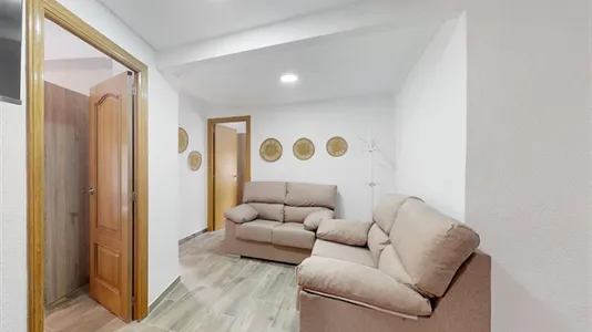Rooms in Burjassot - photo 7
