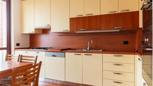 Apartments in Milano Zona 8 - Fiera, Gallaratese, Quarto Oggiaro - photo 9