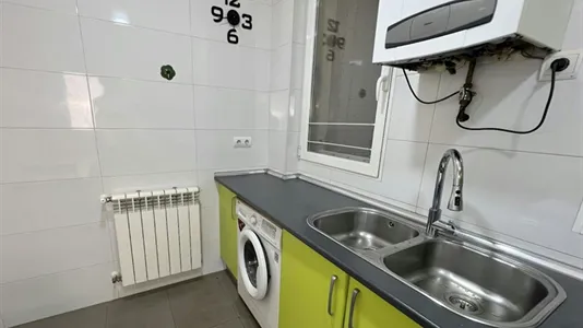 Rooms in Madrid Chamberí - photo 7