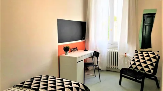 Rooms in Florence - photo 2