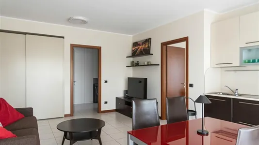 Apartments in Milano Zona 8 - Fiera, Gallaratese, Quarto Oggiaro - photo 9