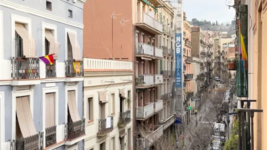 Rooms in Barcelona Sants-Montjuïc - photo 5