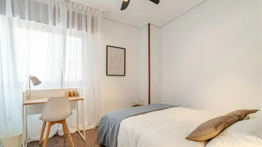 Rooms in Alicante/Alacant - photo 1