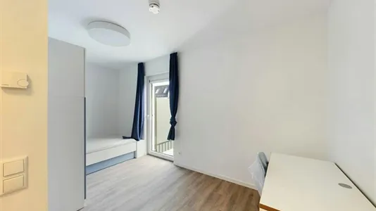 Rooms in Berlin Treptow-Köpenick - photo 2