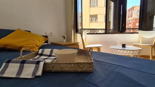 Rooms in Valencia Ciutat Vella - photo 10