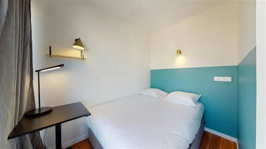 Rooms in Paris 17ème arrondissement - photo 1